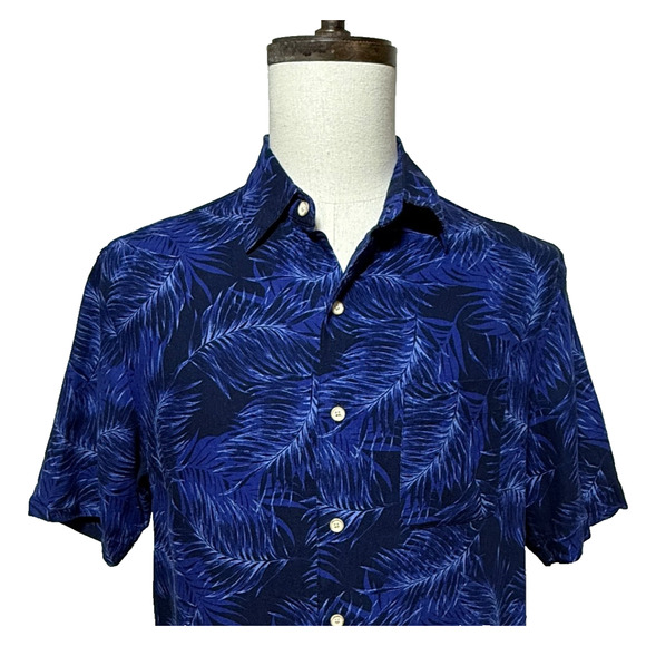 Tasso Elba Island Shirt Mens Medium Silk Linen Blue Hawaiian Tropical Beachy - Picture 1 of 9